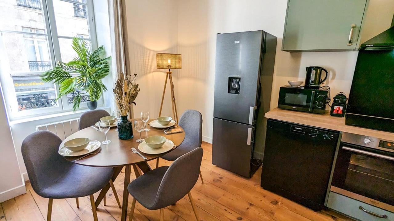 Cosy Calypso 2Ch - Quartier Des Halles & Parking Pau Eksteriør bilde
